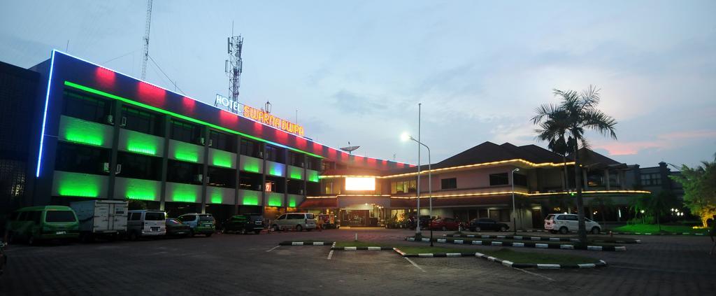 Hotel Swarna Dwipa 巨港 外观 照片