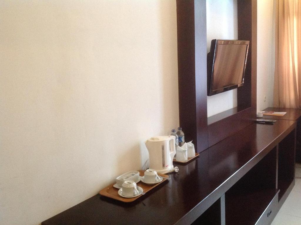 Hotel Swarna Dwipa 巨港 外观 照片
